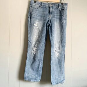 White House Black Market The Straight Crop Jean Size 6